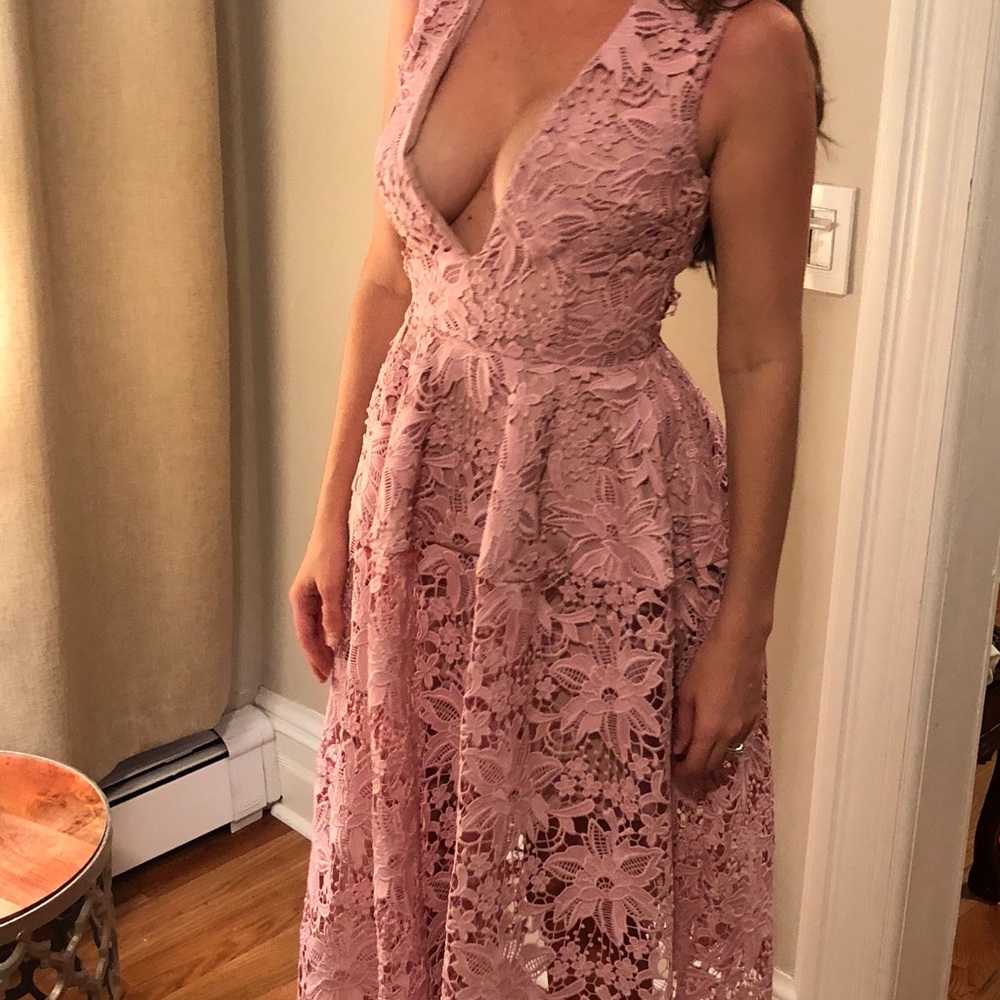 Nicholas Pink floral lace V-neck sheath Dress - Picture 5 of 8